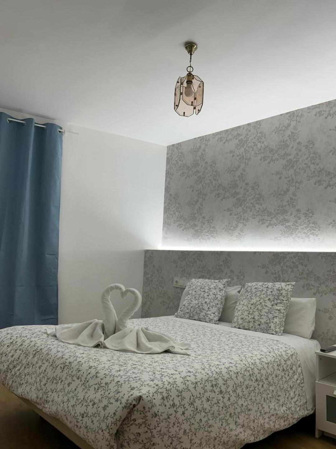 Kleines Doppelzimmer mit Gemeinschaftsbad